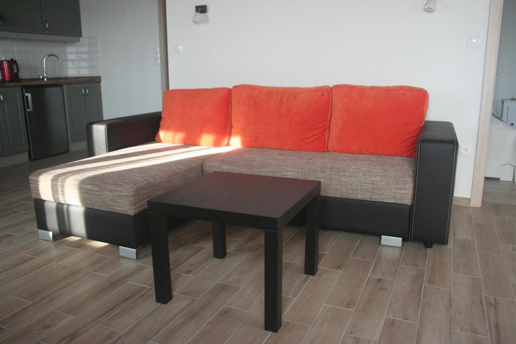 Malomko Apartman Zsira Exterior photo